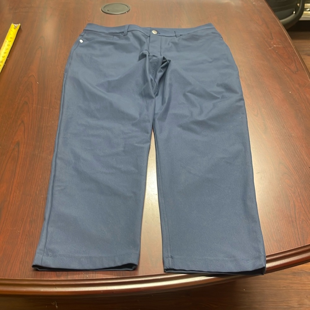 ##117, Mens size 34, NWOT navy blue color lululemon athletica pants